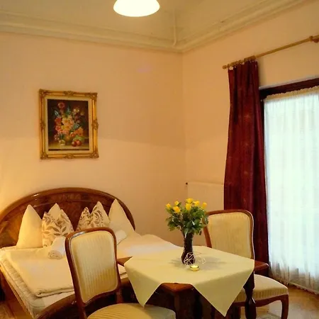 Sophie's Holiday Marton & Guest house
