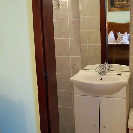 Sophie's Holiday Marton & Guest house